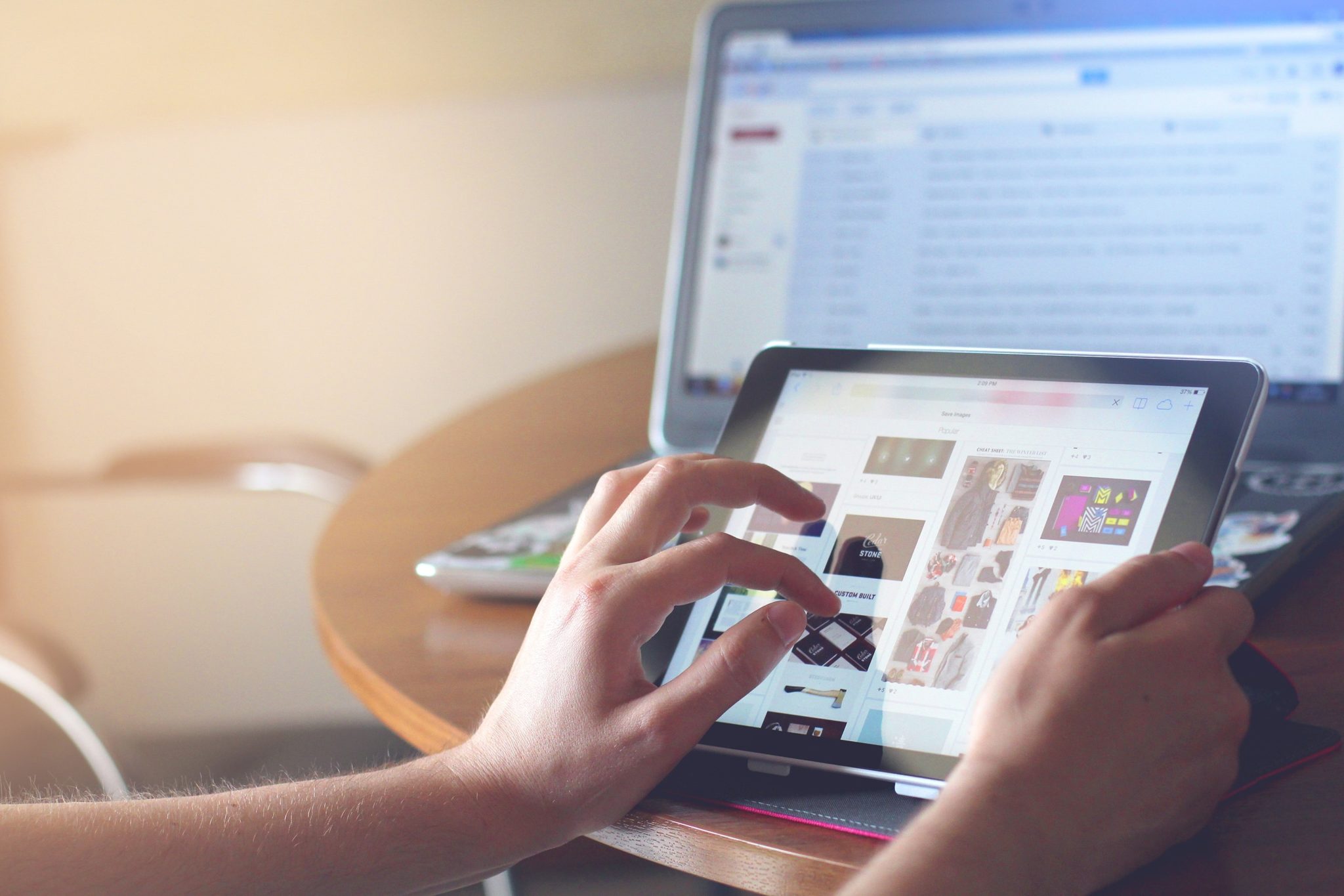 E-commerce 4 pexels pixabay 35550 scaled
